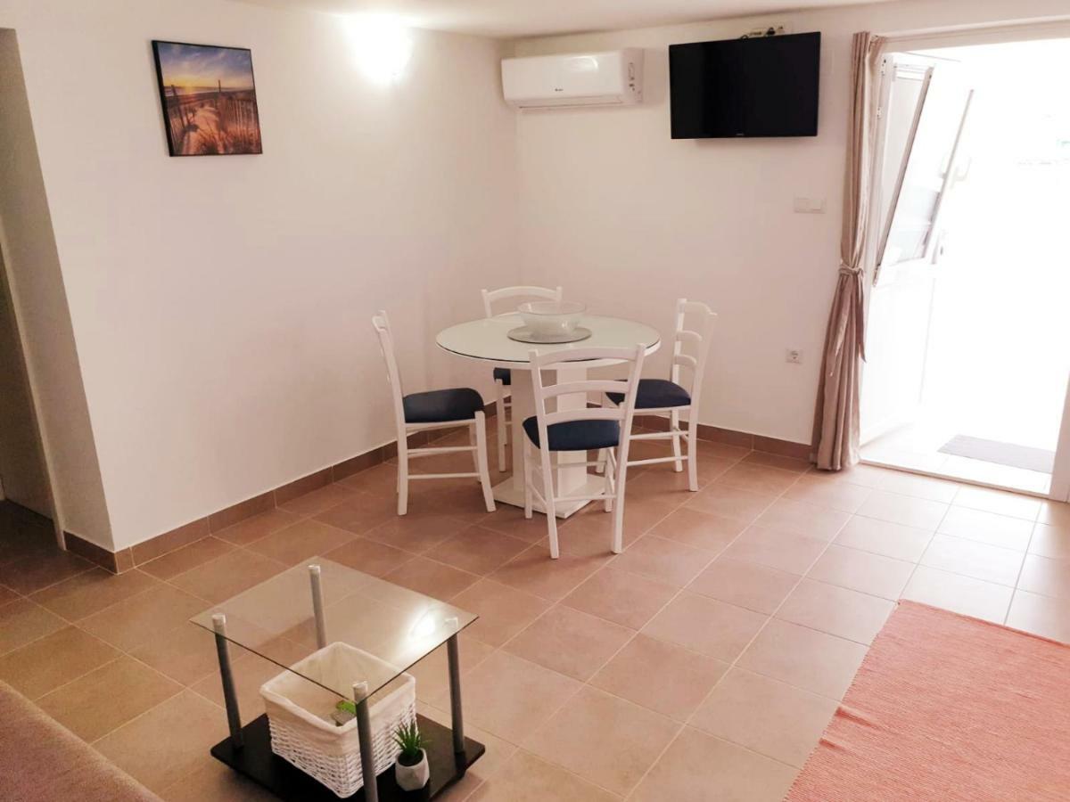Apartment Mihaela Blace Dış mekan fotoğraf
